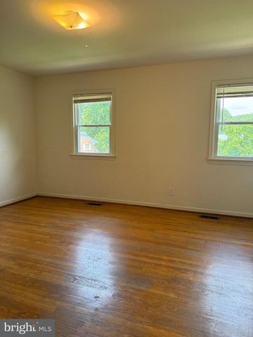 721 OLDE GREENWICH CIR, Fredericksburg, VA 22408