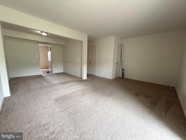 721 OLDE GREENWICH CIR, Fredericksburg, VA 22408