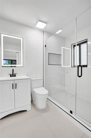 518 Linnet Circle, Delray Beach, FL 33444