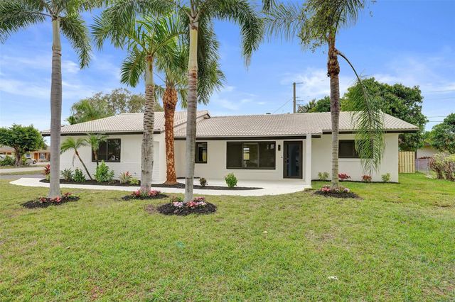 518 Linnet Circle, Delray Beach, FL 33444