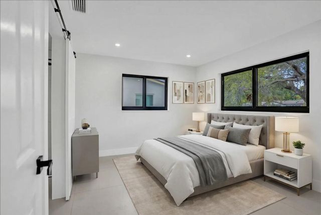 518 Linnet Circle, Delray Beach, FL 33444