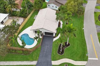 518 Linnet Circle, Delray Beach, FL 33444