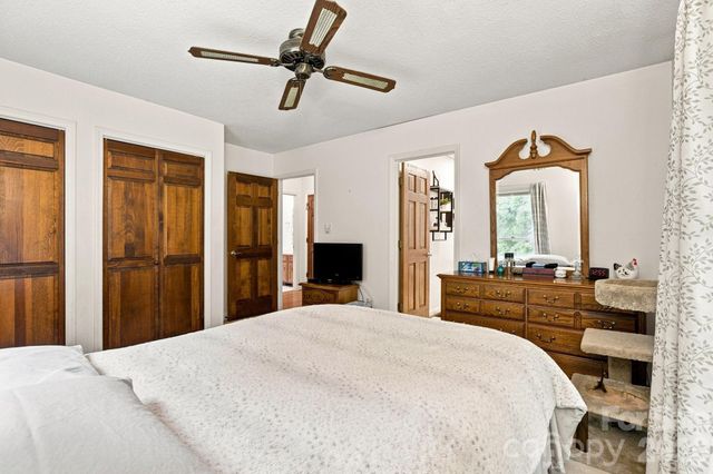213 Hamilton Road, Troutman, NC 28166