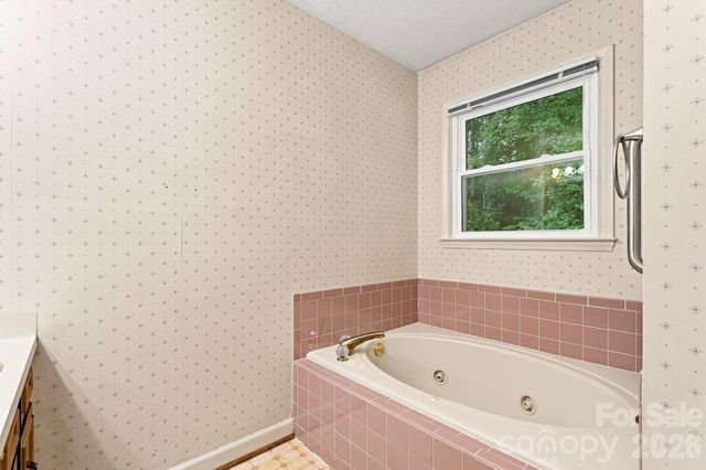 213 Hamilton Road, Troutman, NC 28166