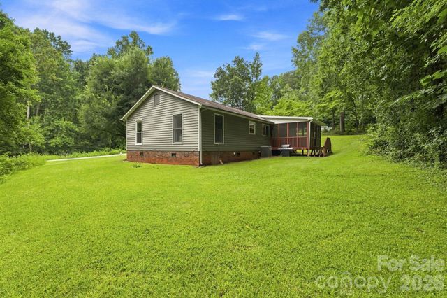 213 Hamilton Road, Troutman, NC 28166