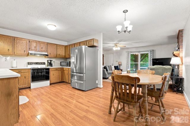 213 Hamilton Road, Troutman, NC 28166