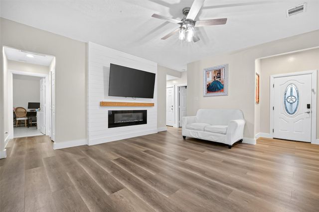 6519 Haight Street, Houston, TX 77028