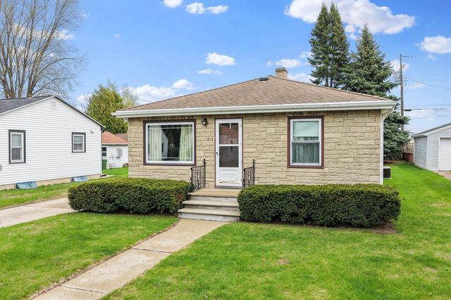 815 IRVINGTON STREET, Green Bay, WI 54304