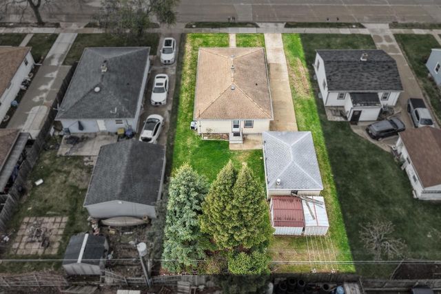 815 IRVINGTON STREET, Green Bay, WI 54304