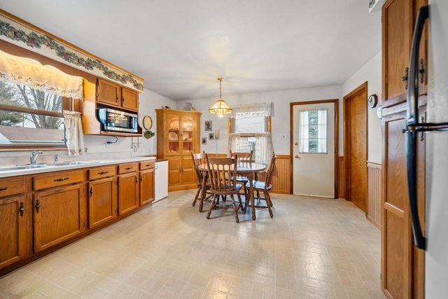 815 IRVINGTON STREET, Green Bay, WI 54304