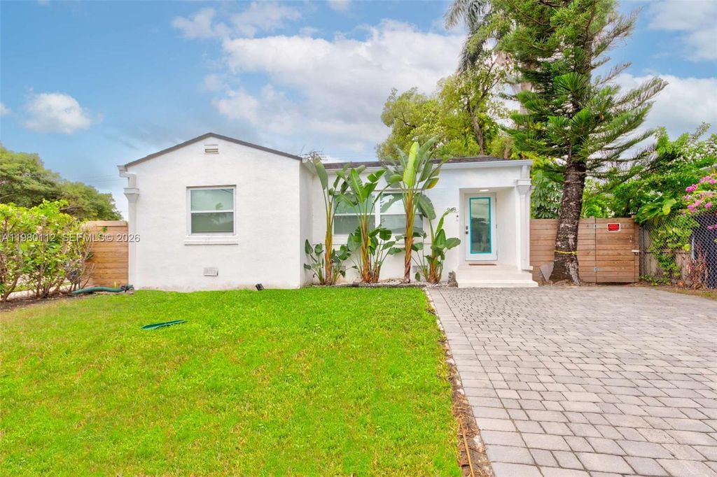 968 NE 80th St A, Miami, FL 33138