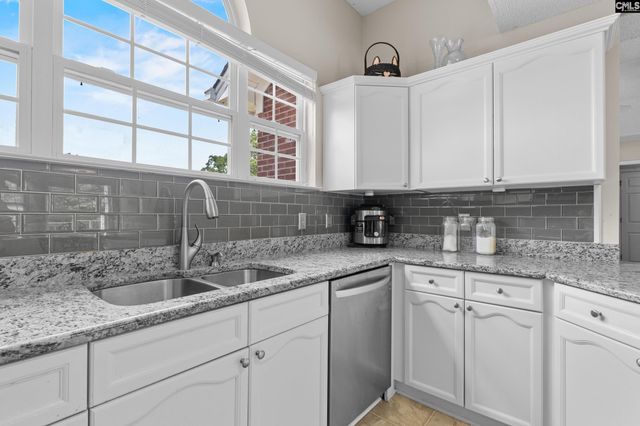 120 Chase Drive, West Columbia, SC 29172