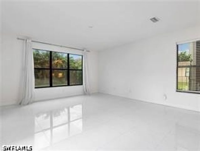 10008 Chesapeake Bay DR, Fort Myers, FL 33913