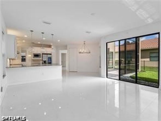 10008 Chesapeake Bay DR, Fort Myers, FL 33913
