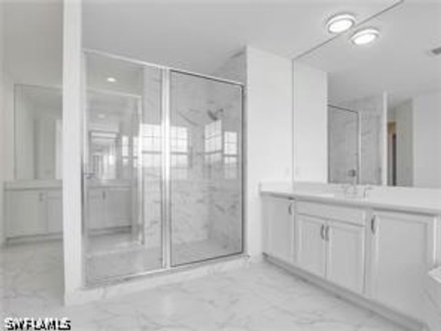 10008 Chesapeake Bay DR, Fort Myers, FL 33913