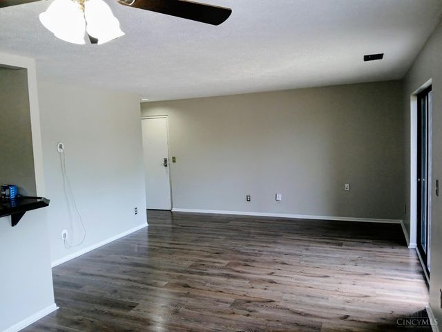 5444 Bluesky Drive, Green Twp, OH 45247
