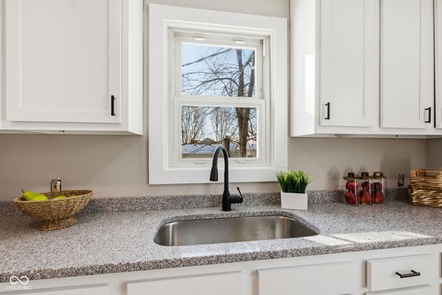 3926 Wildwood Drive, Indianapolis, IN 46239