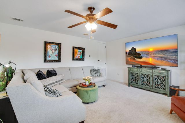 40 Quiet Cove, Freeport, FL 32439
