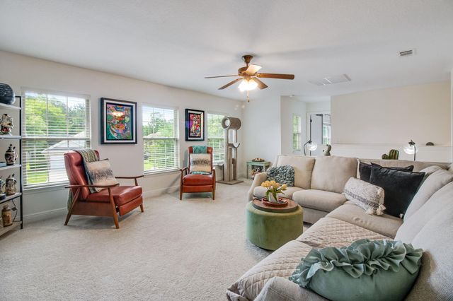 40 Quiet Cove, Freeport, FL 32439