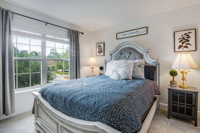 40 Quiet Cove, Freeport, FL 32439