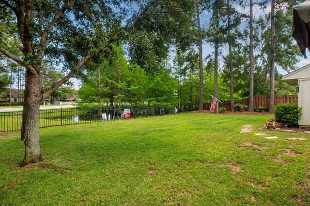 40 Quiet Cove, Freeport, FL 32439