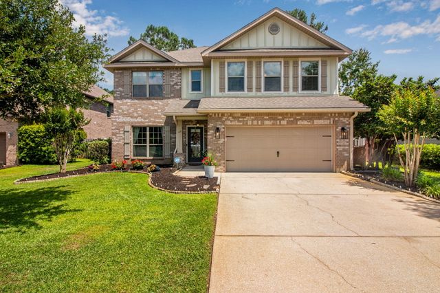 40 Quiet Cove, Freeport, FL 32439