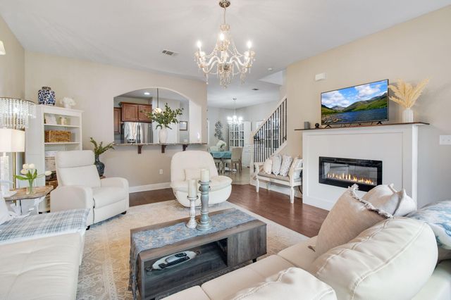 40 Quiet Cove, Freeport, FL 32439