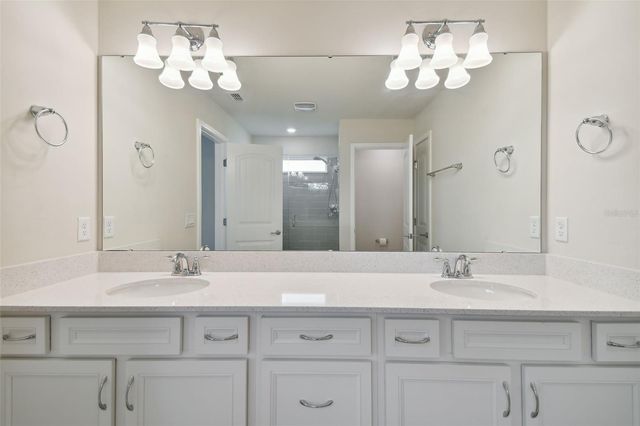 10050 BROWN BURROW STREET, Orlando, FL 32829