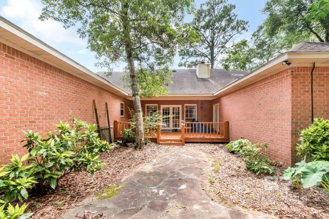 2117 W Charingwood Drive, Mobile, AL 36695
