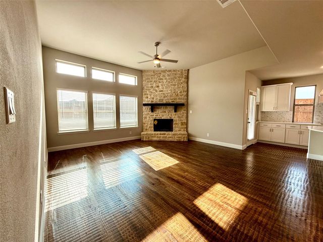 11817 Serval Street, Godley, TX 76044