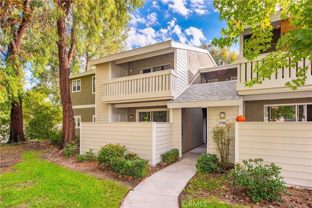 Image 1 of property listing at 27668 Haskell Canyon Road, Saugus, CA 91350