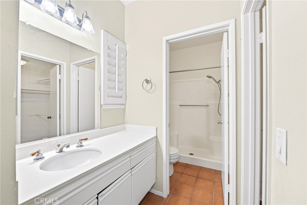 Image 10 of property listing at 27668 Haskell Canyon Road, Saugus, CA 91350