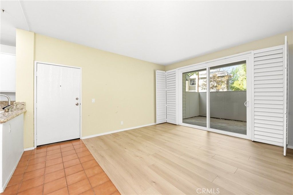 Image 3 of property listing at 27668 Haskell Canyon Road, Saugus, CA 91350