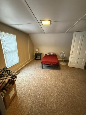 1707 Charles STREET, La Crosse, WI 54603
