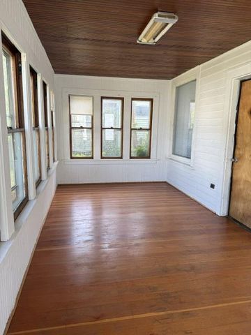 1707 Charles STREET, La Crosse, WI 54603