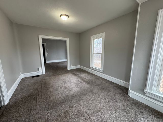 1155 12th Avenue, Moline, IL 61265