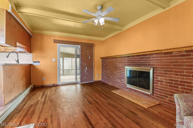34931 Michelle Drive, Romulus, MI 48174
