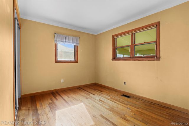 34931 Michelle Drive, Romulus, MI 48174