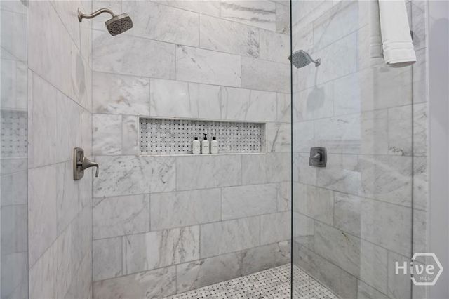 517 E Liberty Street, Savannah, GA 31401