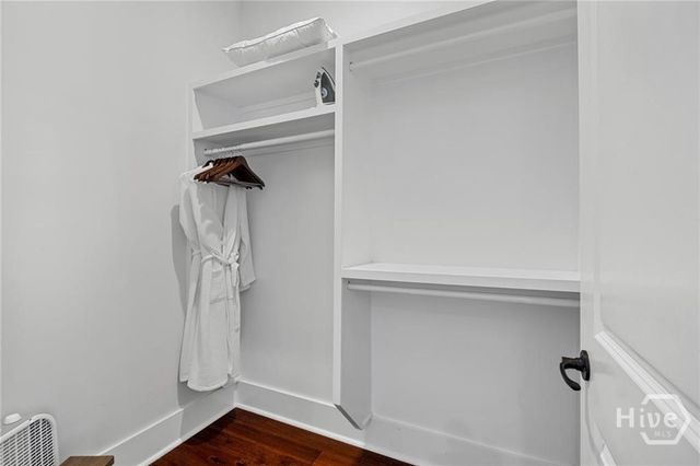 517 E Liberty Street, Savannah, GA 31401