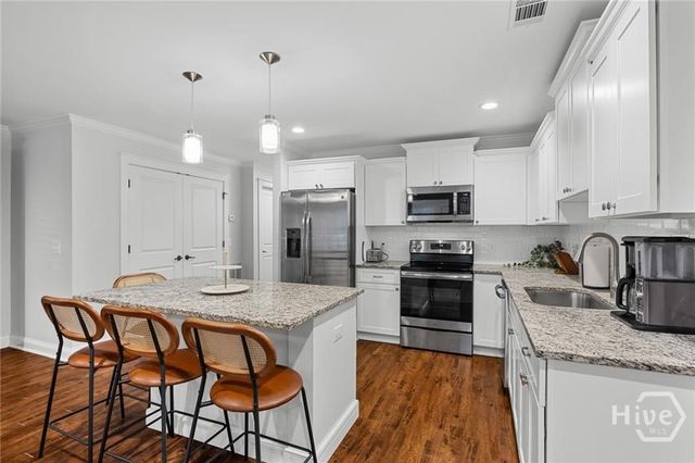 517 E Liberty Street, Savannah, GA 31401