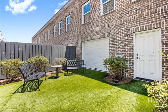 517 E Liberty Street, Savannah, GA 31401