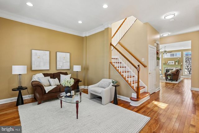 945 MAIN ST, Gaithersburg, MD 20878