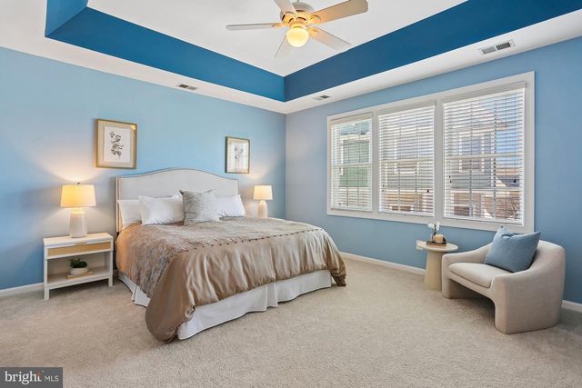 945 MAIN ST, Gaithersburg, MD 20878