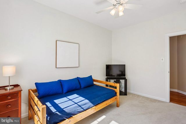 945 MAIN ST, Gaithersburg, MD 20878