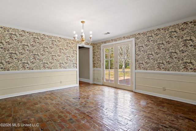 50 Poplar Circle, Gulfport, MS 39507