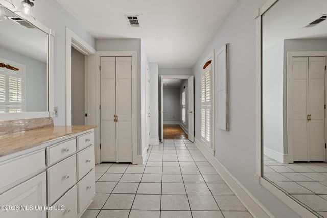 50 Poplar Circle, Gulfport, MS 39507