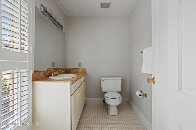 50 Poplar Circle, Gulfport, MS 39507