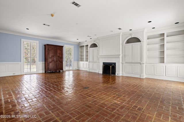 50 Poplar Circle, Gulfport, MS 39507