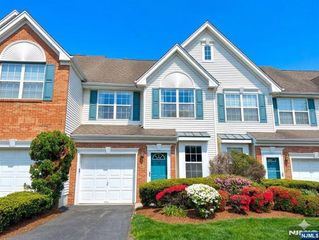 117 Barclay Drive, Nutley, NJ 07110
